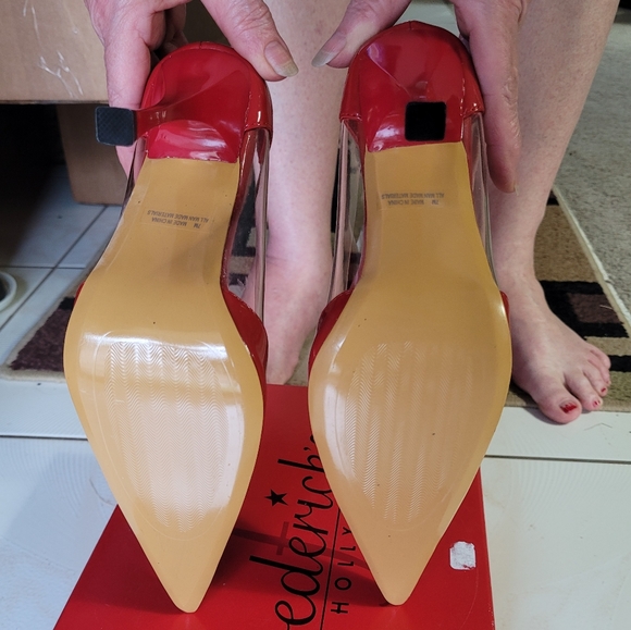 Frederick's of Hollywood Red pumps Size 7 - Picture 4 of 4
